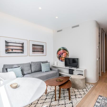 Apartamento Reformado En La Calle Pez Alquiler Temporal Мадрид Екстериор снимка